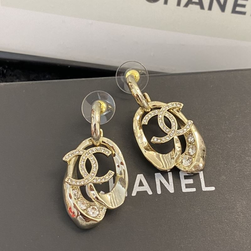 Ch**el earrings